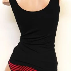The Sugarpuss Collection Lips Tank In Black With Red Lips Rollergirls And Disco Babes
